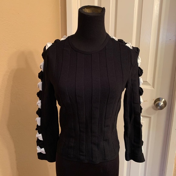 Alexander McQueen knit bow sweater - Picture 2 of 15